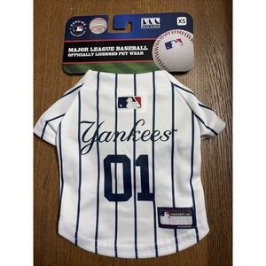 Pets First MLB NEW YORK YANKEES Dog Jersey - Size  XS - New